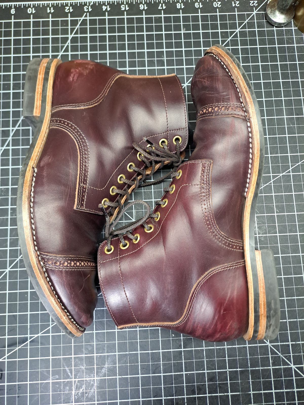 Photo by NewRiverBoot on December 5, 2024 of the New River Boot BARKSDALE in Horween Color 8 Chromexcel Strips.