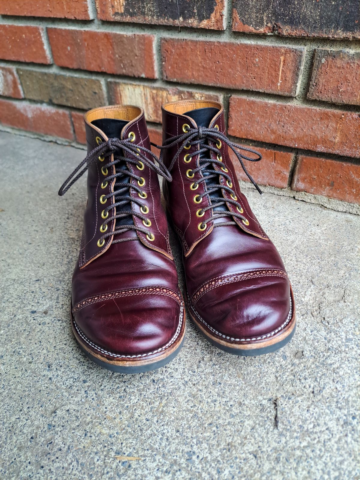 Photo by NewRiverBoot on February 5, 2025 of the New River Boot BARKSDALE in Horween Color 8 Chromexcel Strips.