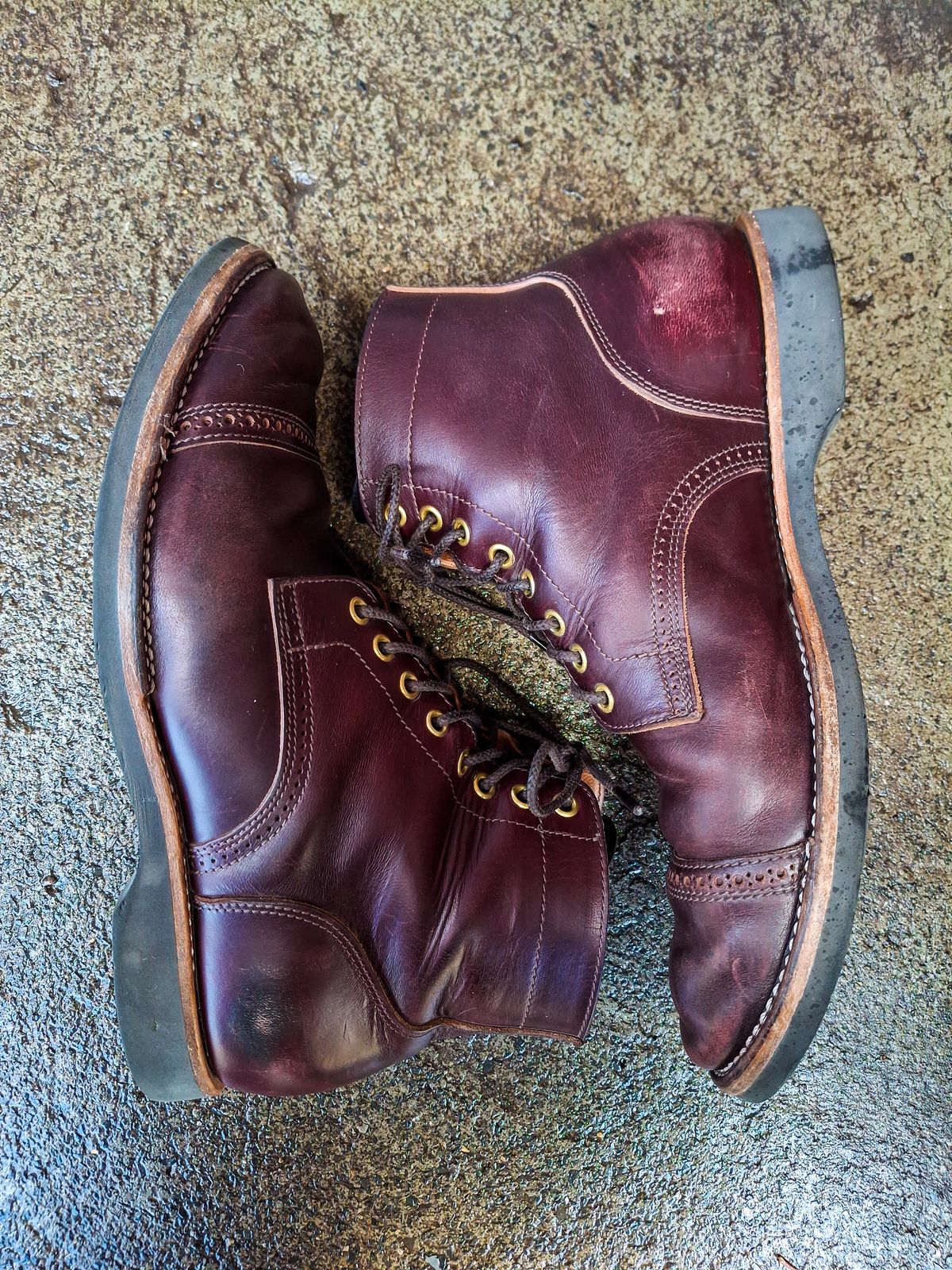 Photo by NewRiverBoot on March 5, 2025 of the New River Boot BARKSDALE in Horween Color 8 Chromexcel Strips.