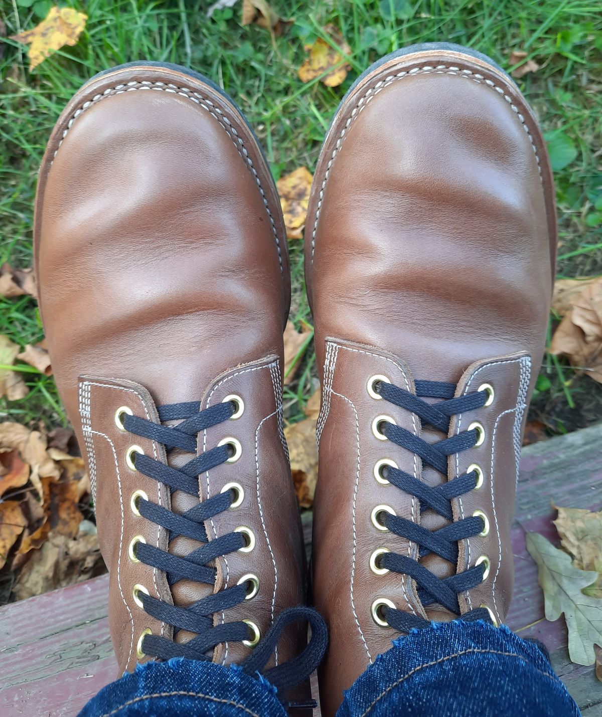 Photo by NewRiverBoot on October 12, 2022 of the New River Boot Z43 Boondocker in Horween Natural Chromexcel Strips.