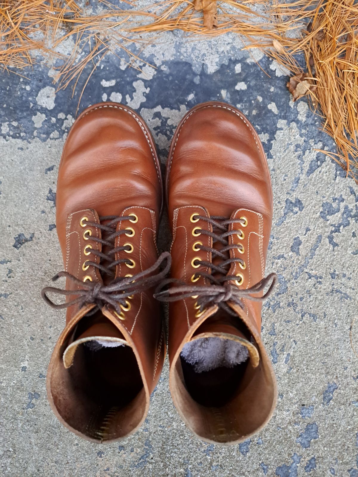 Photo by NewRiverBoot on December 1, 2022 of the New River Boot Z43 Boondocker in Horween Natural Chromexcel Strips.