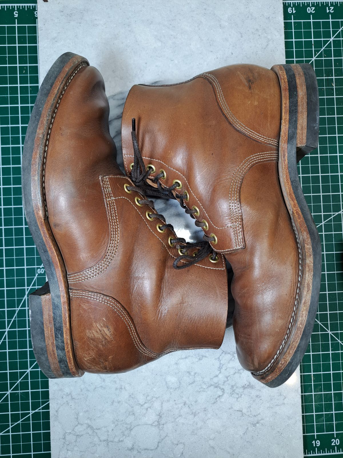 Photo by NewRiverBoot on January 3, 2023 of the New River Boot Z43 Boondocker in Horween Natural Chromexcel Strips.