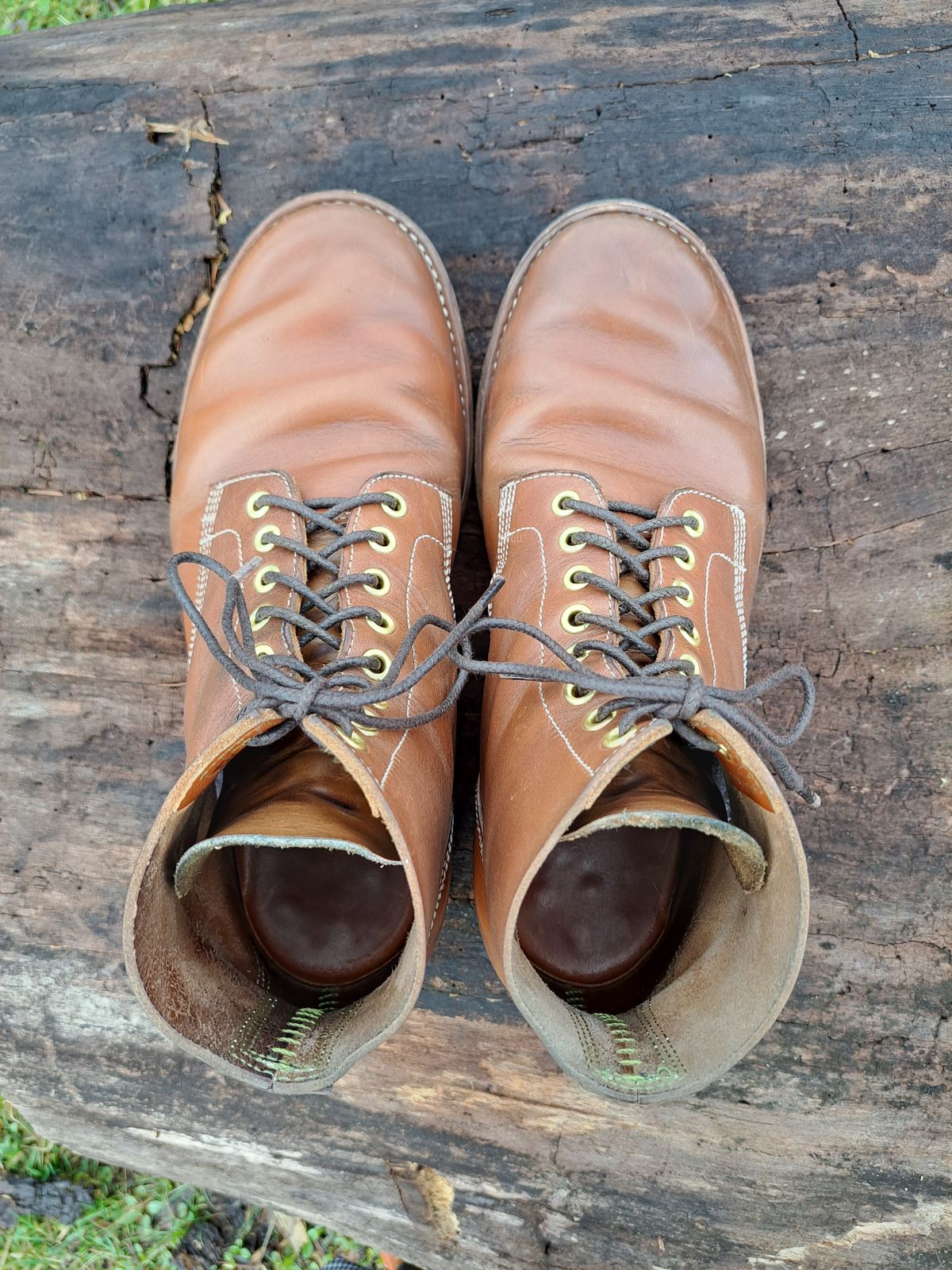 Photo by NewRiverBoot on March 2, 2023 of the New River Boot Z43 Boondocker in Horween Natural Chromexcel Strips.