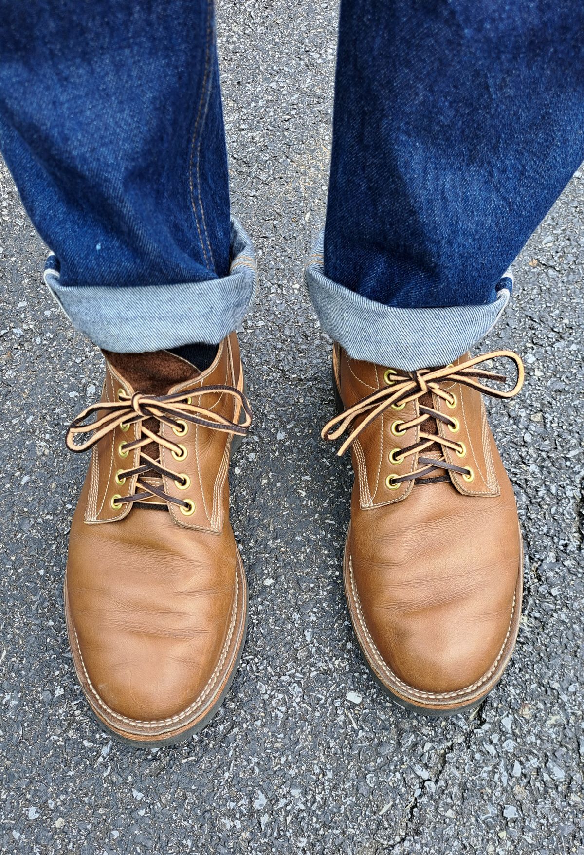 Photo by NewRiverBoot on June 19, 2023 of the New River Boot Quade in Horween Dark Natural Latigo.