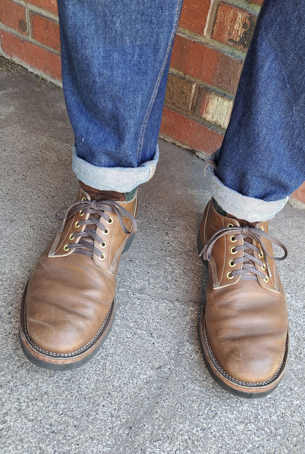 Photo by NewRiverBoot on September 14, 2023 of the New River Boot Quade in Horween Dark Natural Latigo.