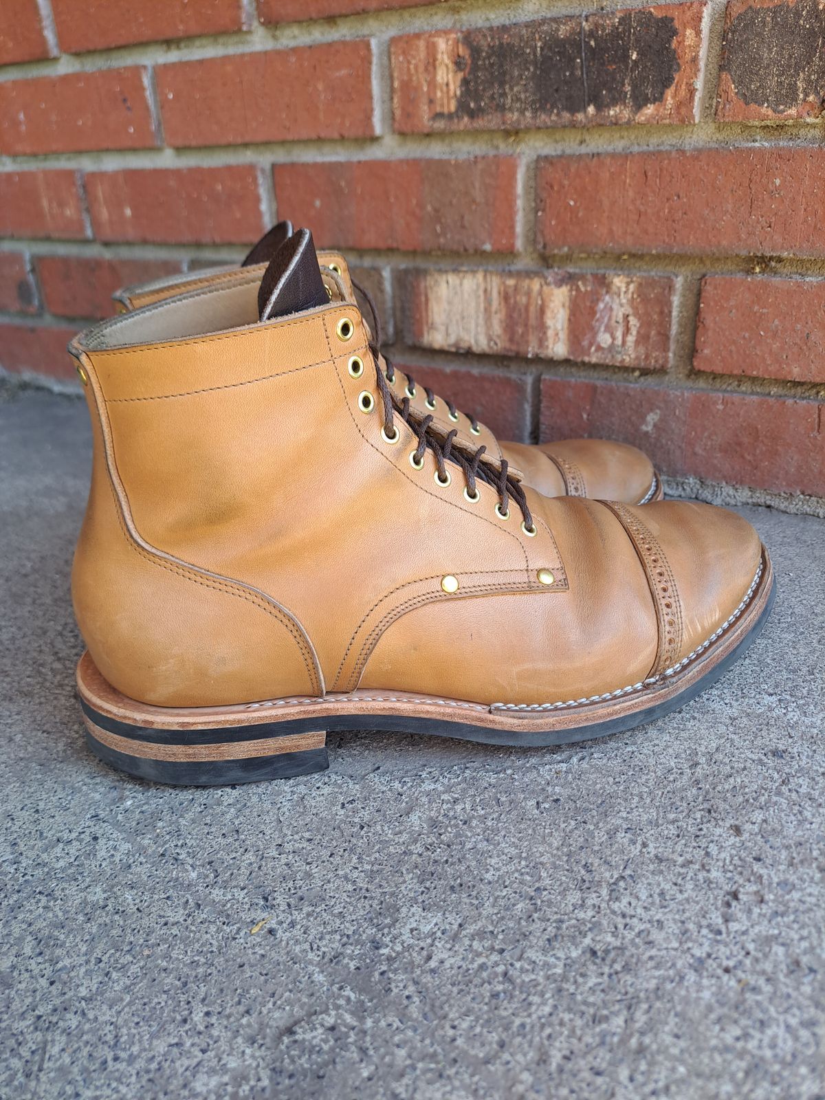 Photo by NewRiverBoot on November 3, 2023 of the New River Boot BARKSDALE in Horween Moc Latigo.