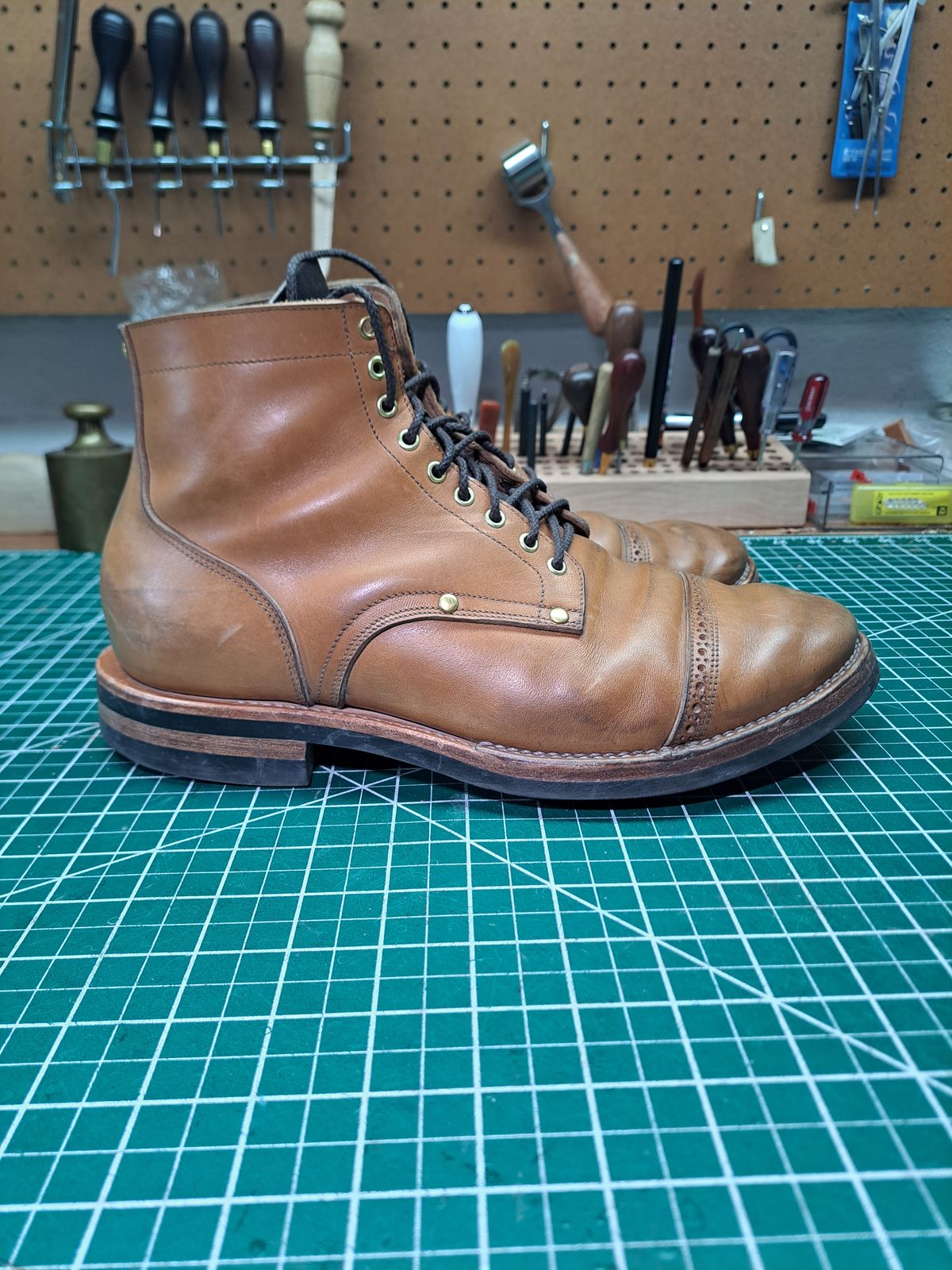 Photo by NewRiverBoot on February 6, 2024 of the New River Boot BARKSDALE in Horween Moc Latigo.