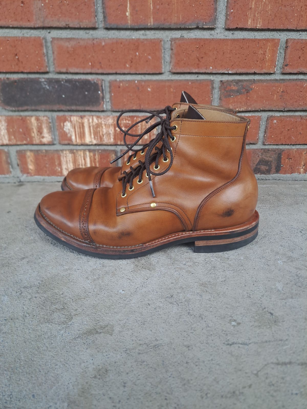 Photo by NewRiverBoot on April 4, 2024 of the New River Boot BARKSDALE in Horween Moc Latigo.