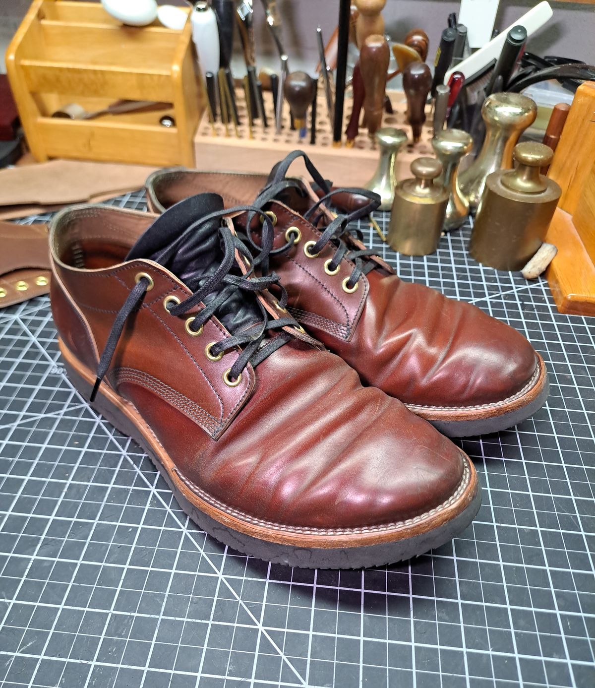 Photo by NewRiverBoot on July 19, 2024 of the New River Boot Quade in Leder Ogawa Coffee Shell Cordovan.