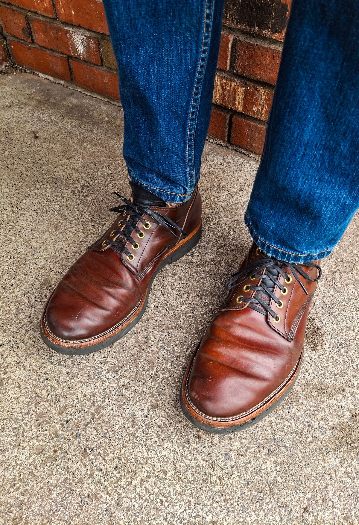 Photo by NewRiverBoot on April 3, 2025 of the New River Boot Quade in Leder Ogawa Coffee Shell Cordovan.