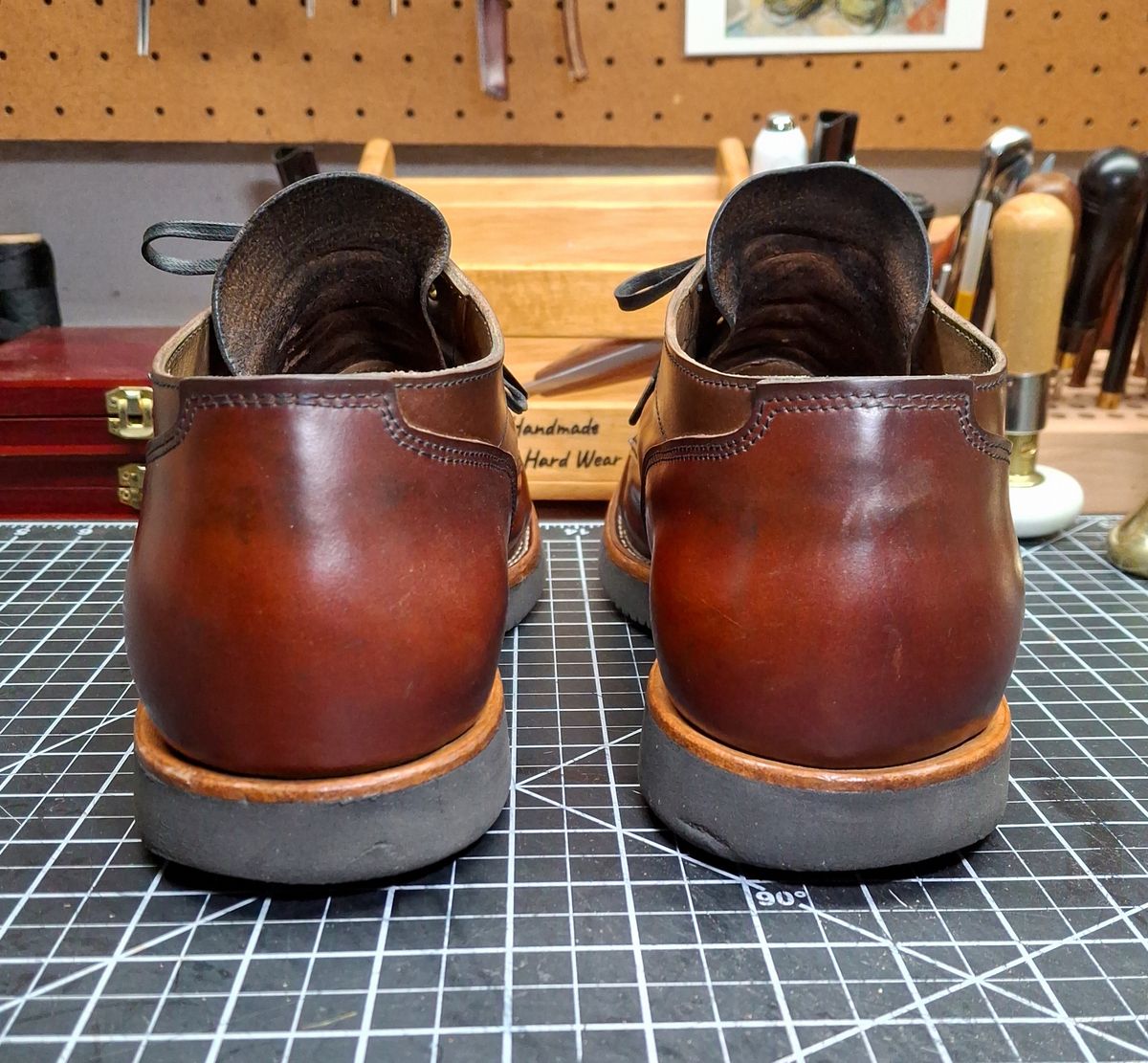 Photo by NewRiverBoot on May 11, 2025 of the New River Boot Quade in Leder Ogawa Coffee Shell Cordovan.