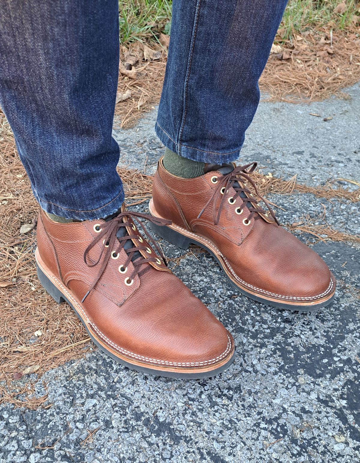 Photo by NewRiverBoot on November 20, 2022 of the New River Boot Quade in Horween Waxed Latigo Hatchgrain.