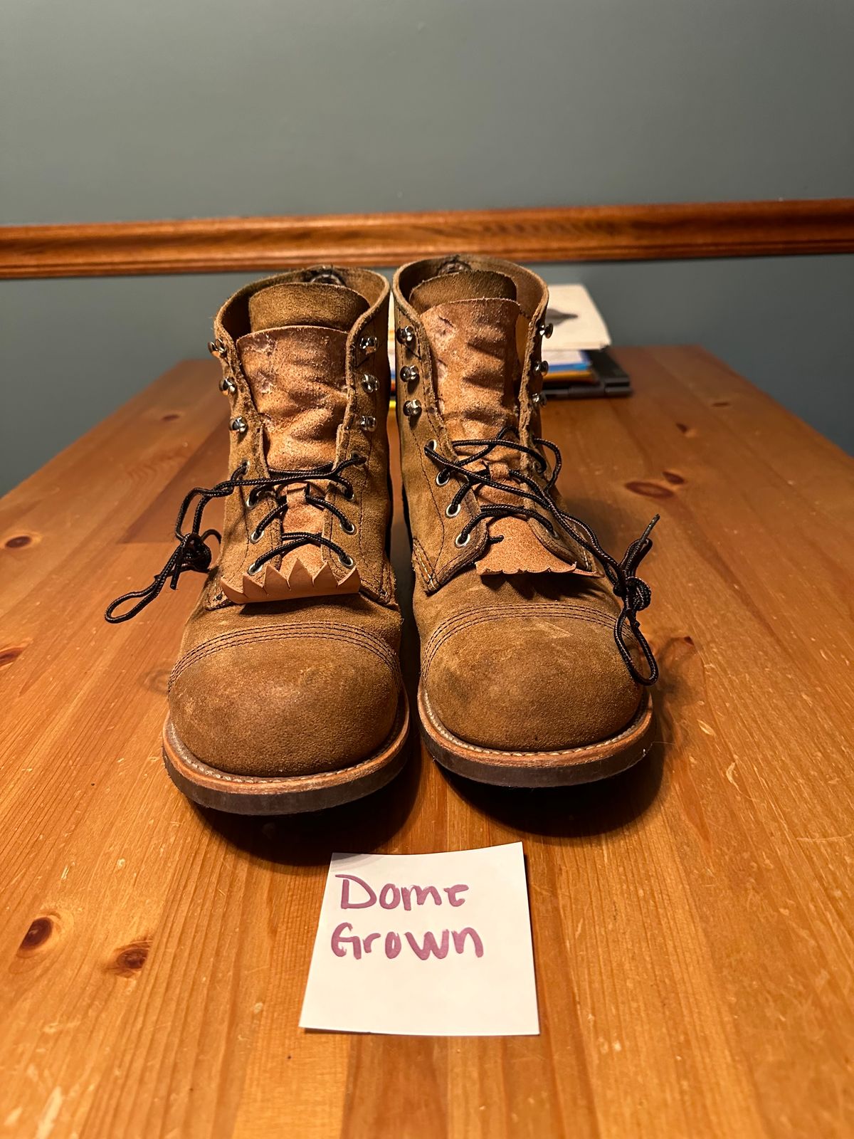 Photo by Butters0422 on November 6, 2023 of the Red Wing Iron Ranger in S.B. Foot Hawthorne Muleskinner.