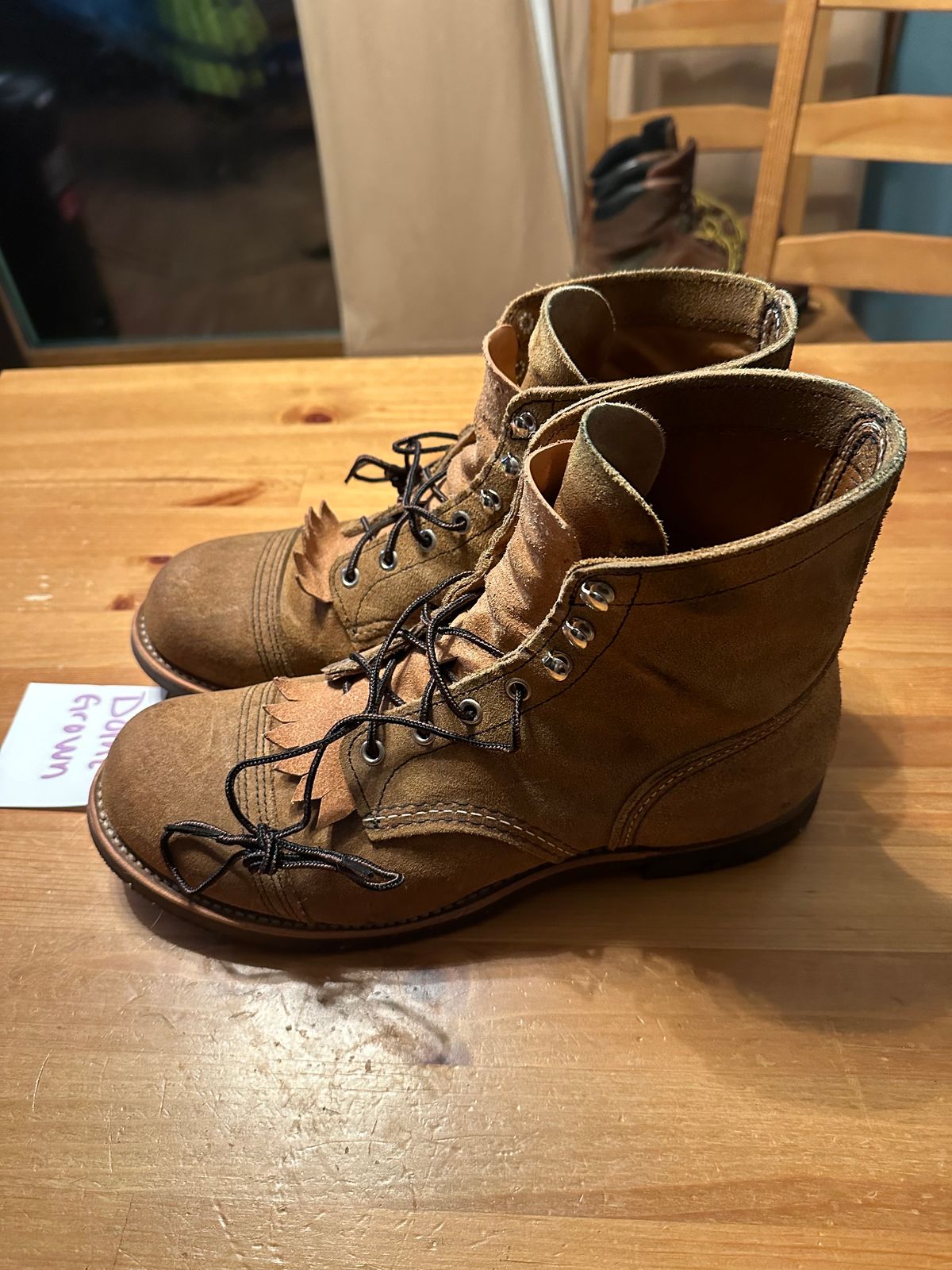 Photo by Butters0422 on November 6, 2023 of the Red Wing Iron Ranger in S.B. Foot Hawthorne Muleskinner.