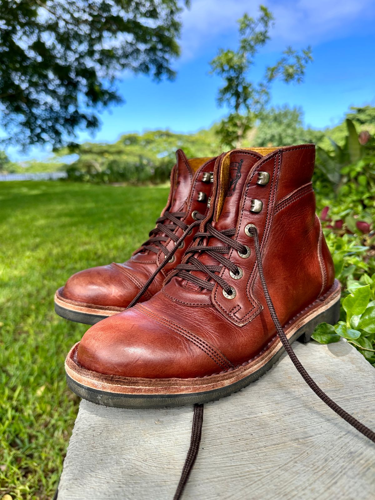 Photo by garethcrouch on January 2, 2024 of the Jim Green Numzaan in Hazelnut Veg Retan.