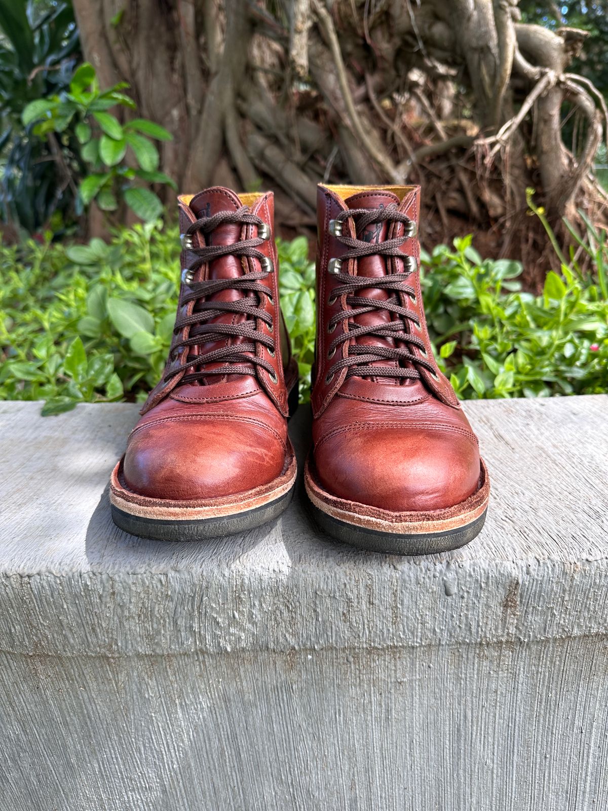 Photo by garethcrouch on January 2, 2024 of the Jim Green Numzaan in Hazelnut Veg Retan.
