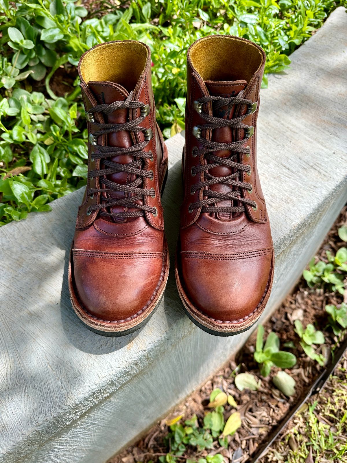 Photo by garethcrouch on January 2, 2024 of the Jim Green Numzaan in Hazelnut Veg Retan.