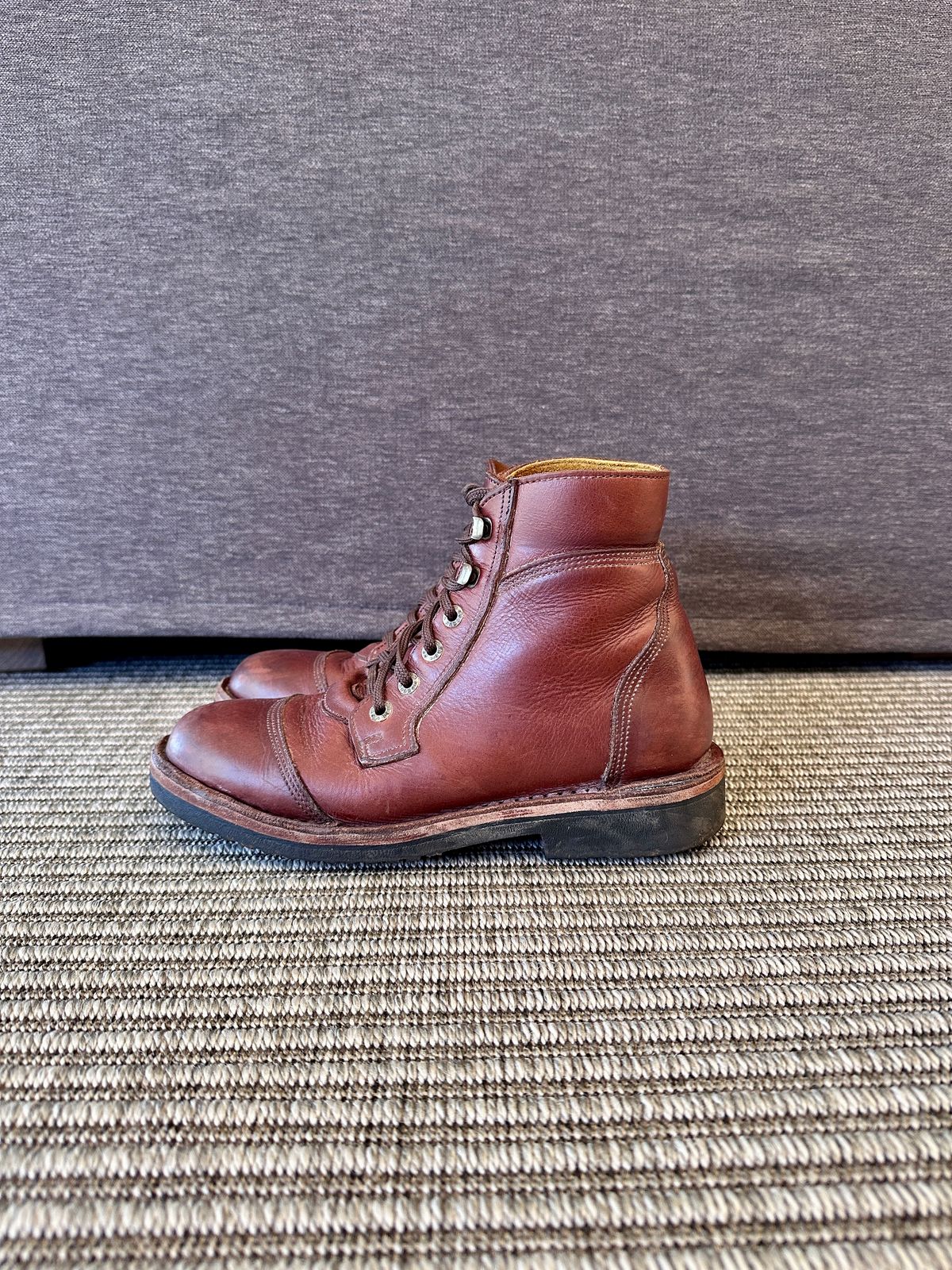Photo by garethcrouch on March 1, 2024 of the Jim Green Numzaan in Hazelnut Veg Retan.