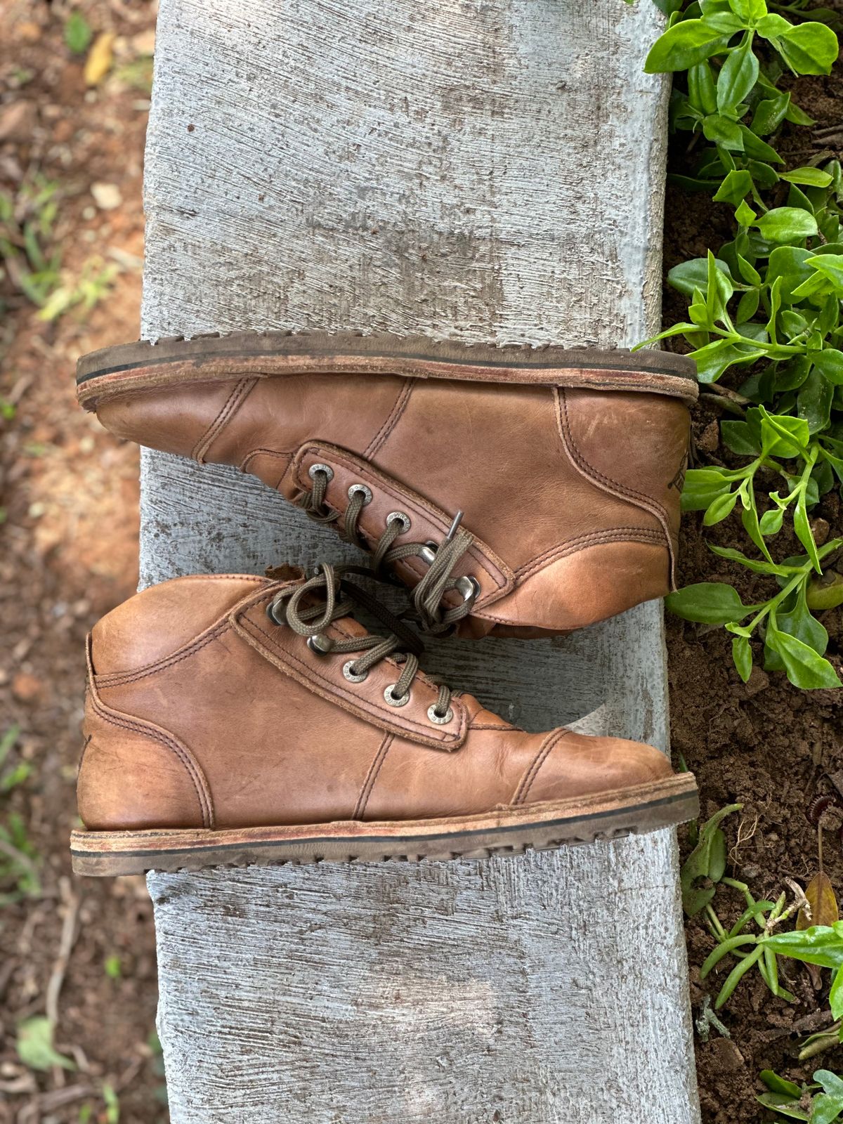 Photo by garethcrouch on November 3, 2023 of the Jim Green Natural Veg Tan in Natural Veg Tan.