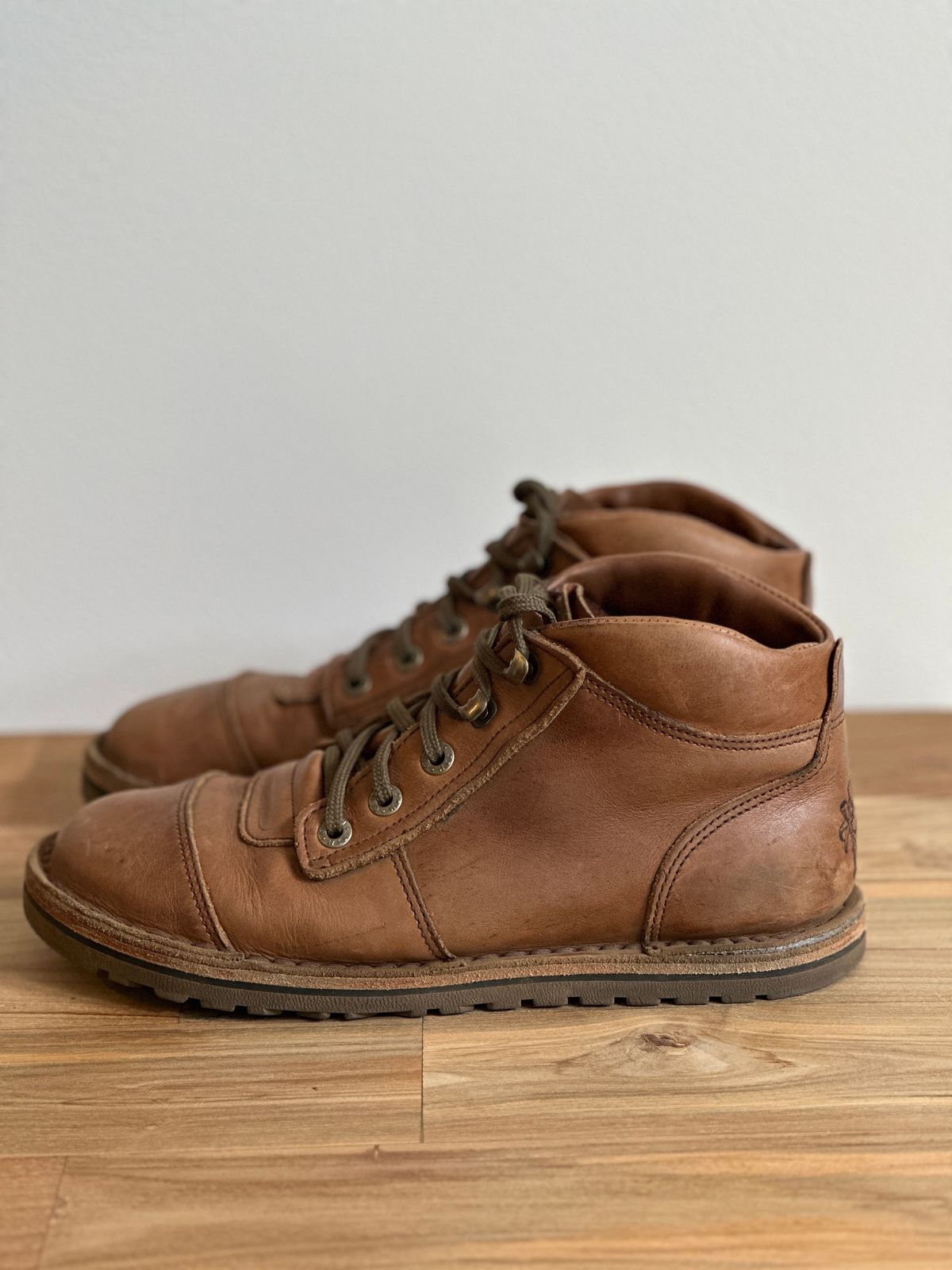 Photo by garethcrouch on December 4, 2023 of the Jim Green Natural Veg Tan in Natural Veg Tan.
