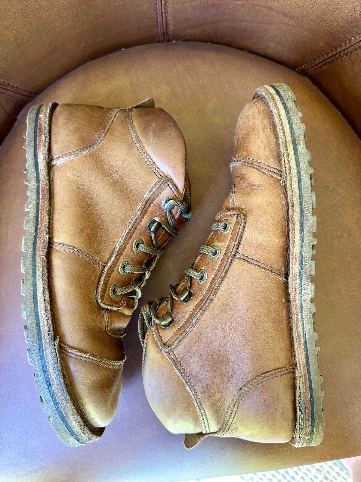 Photo by garethcrouch on March 1, 2024 of the Jim Green Natural Veg Tan in Natural Veg Tan.