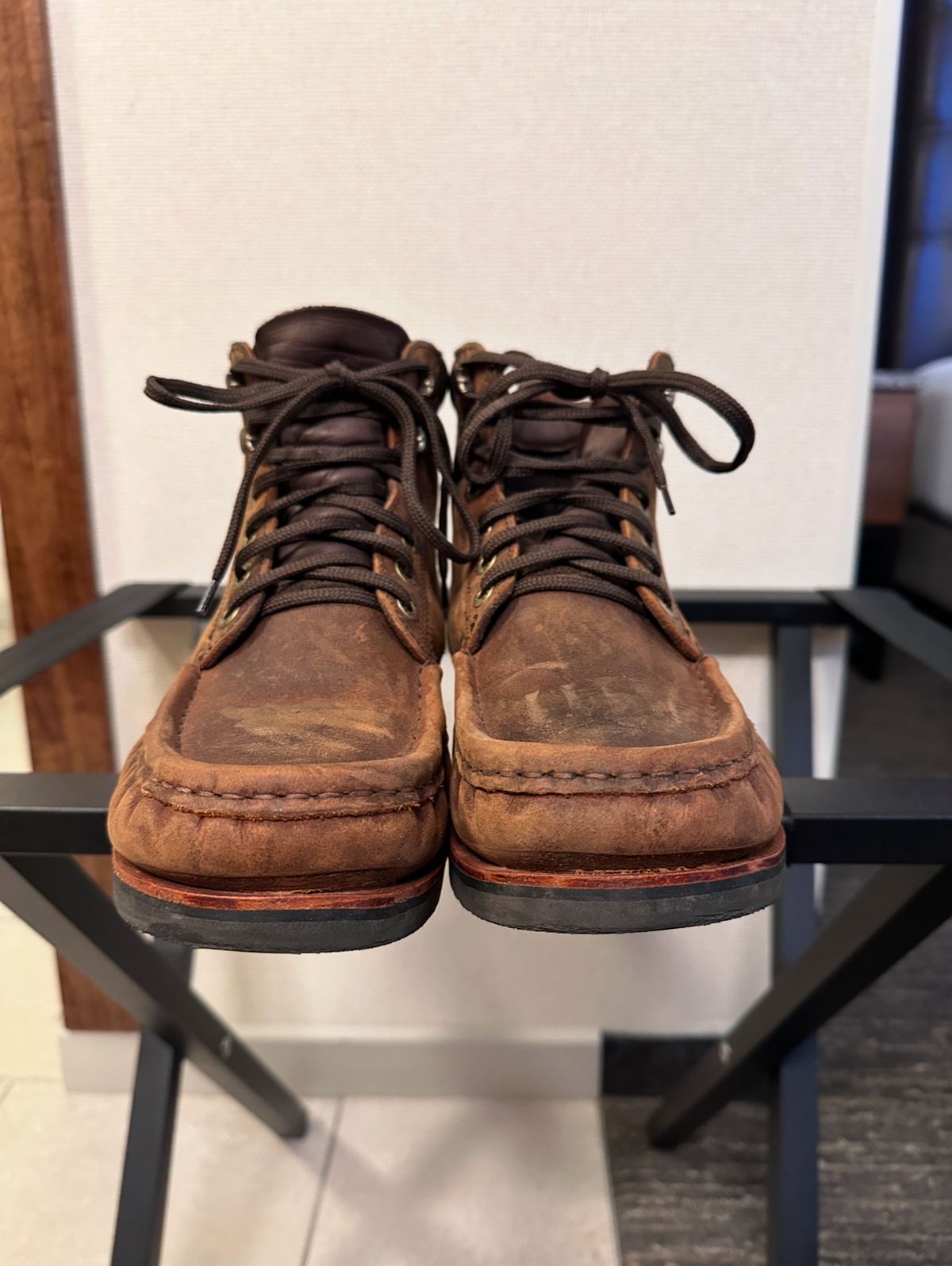 Photo by garethcrouch on January 5, 2025 of the Jim Green Meander Moc Toe in Bronco Brown.