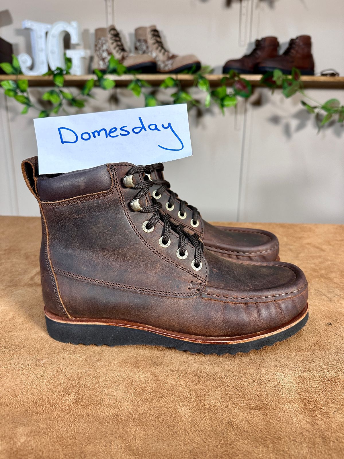 Photo by garethcrouch on October 1, 2024 of the Jim Green Meander Moc Toe in Bronco Brown.