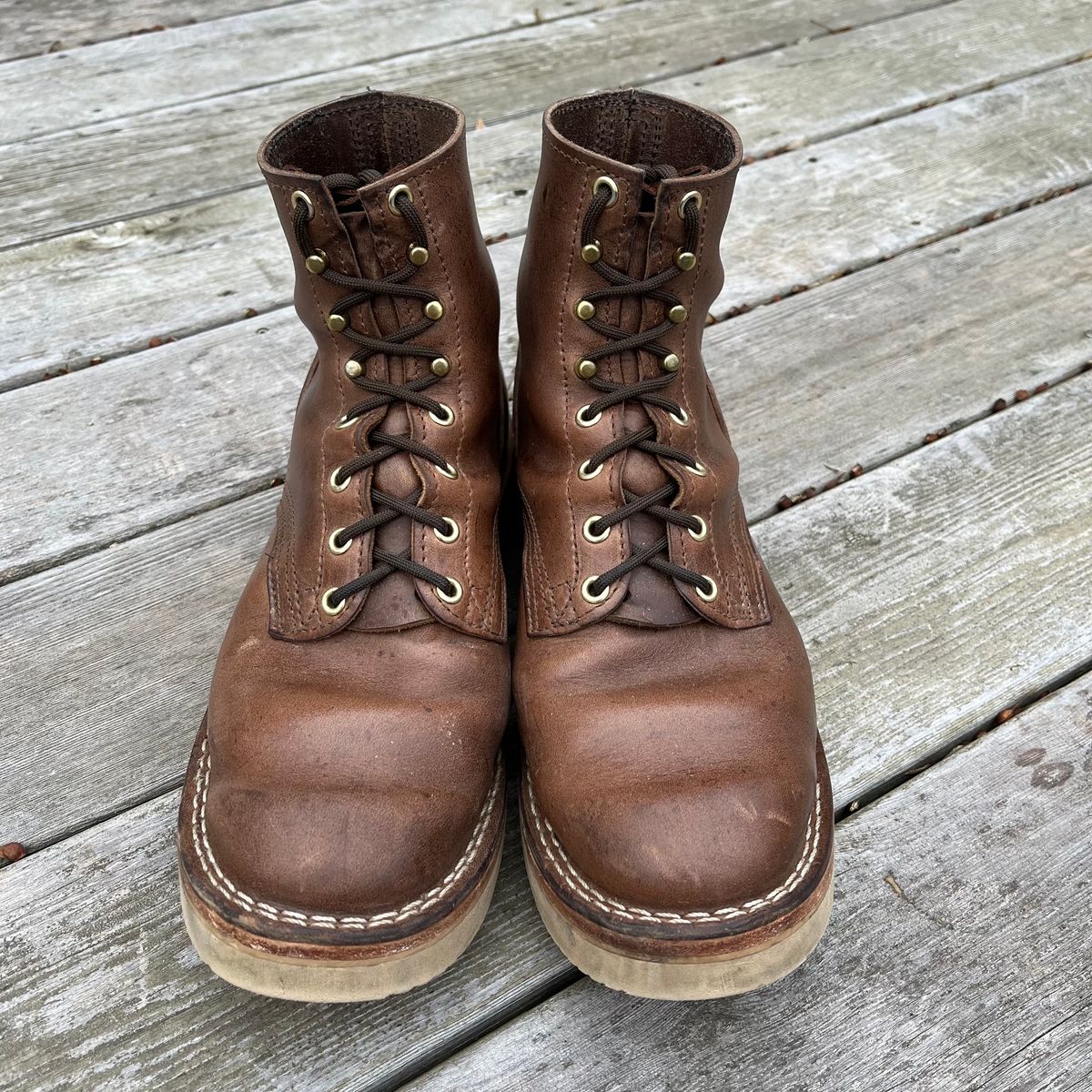 Photo by Iron_Burnside on December 5, 2023 of the Nicks Free Range in Horween Natural Chromexcel.