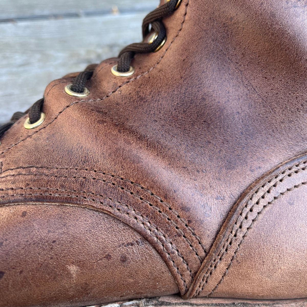 Photo by Iron_Burnside on January 5, 2024 of the Nicks Free Range in Horween Natural Chromexcel.