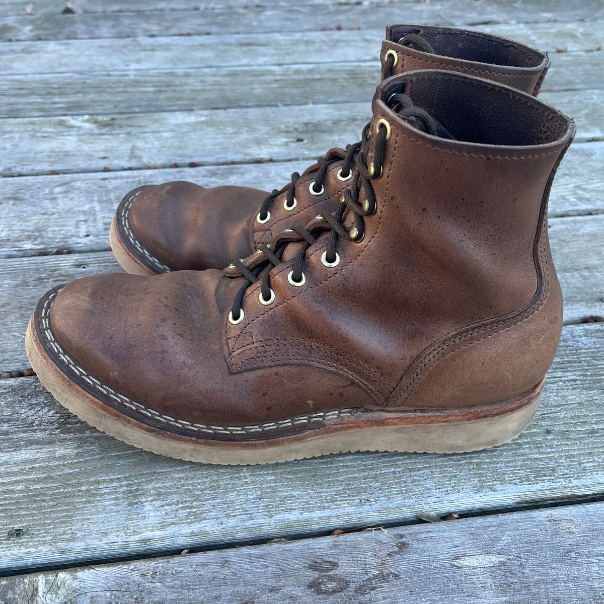 Photo by Iron_Burnside on January 5, 2024 of the Nicks Free Range in Horween Natural Chromexcel.
