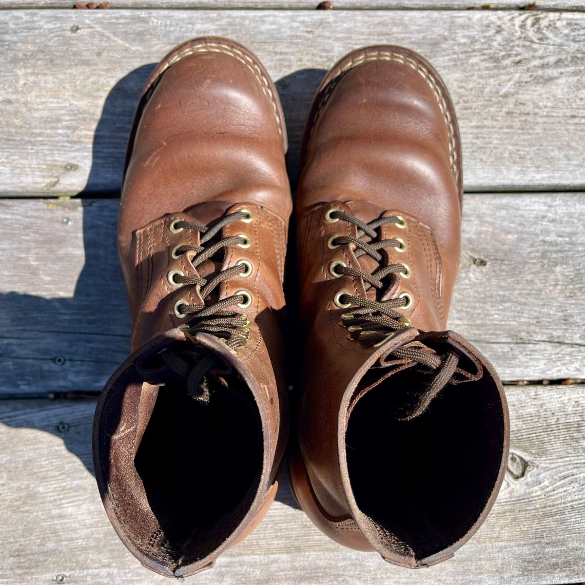 Photo by Iron_Burnside on April 2, 2024 of the Nicks Free Range in Horween Natural Chromexcel.
