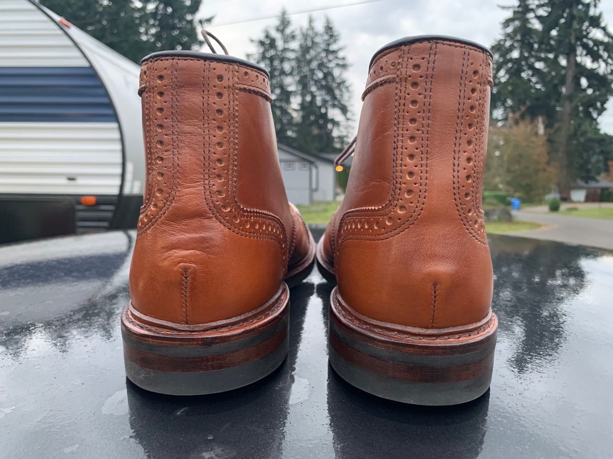 Photo by rubyjupiter on November 1, 2023 of the Allen Edmonds Hamilton in Walnut Calfskin.