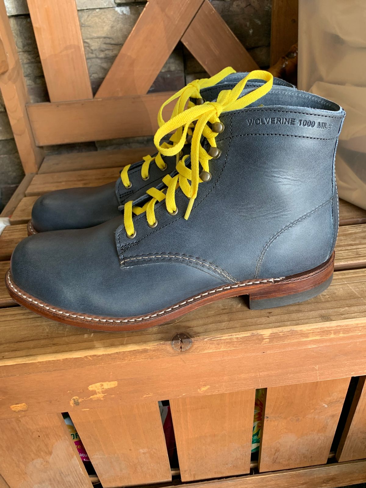 Photo by rubyjupiter on August 18, 2023 of the Wolverine 1000 Mile Plain-Toe Boot in Horween Olive Tanned.