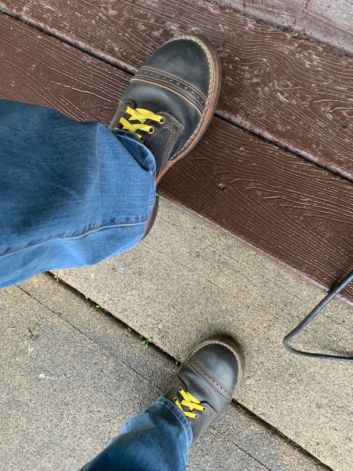 Photo by rubyjupiter on October 24, 2023 of the Wesco Warren Boot in Horween Navy Waxed Flesh.