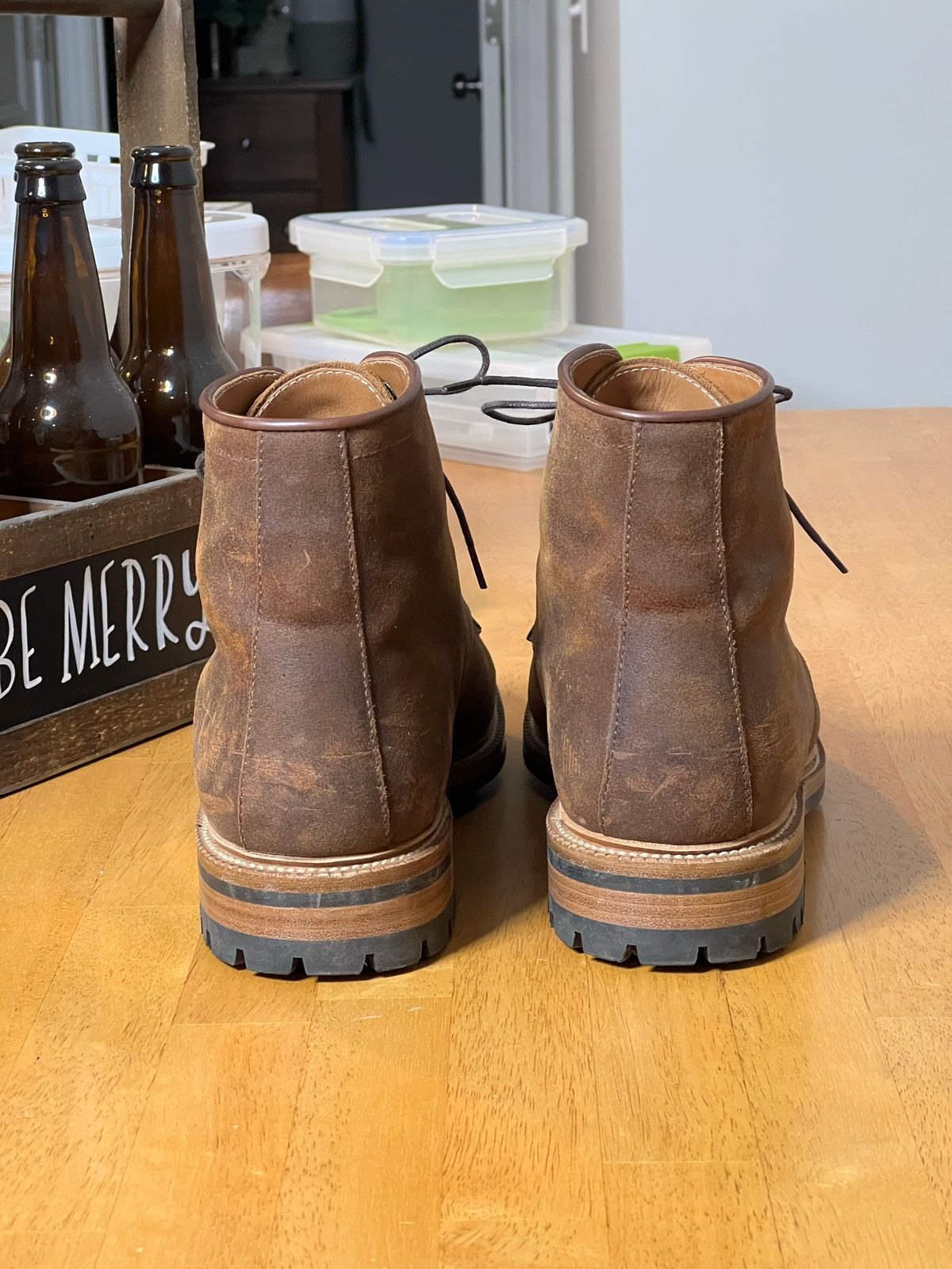 Photo by JNip on November 3, 2022 of the Parkhurst The Niagara in C.F. Stead Light Brown Waxy Commander Suede.
