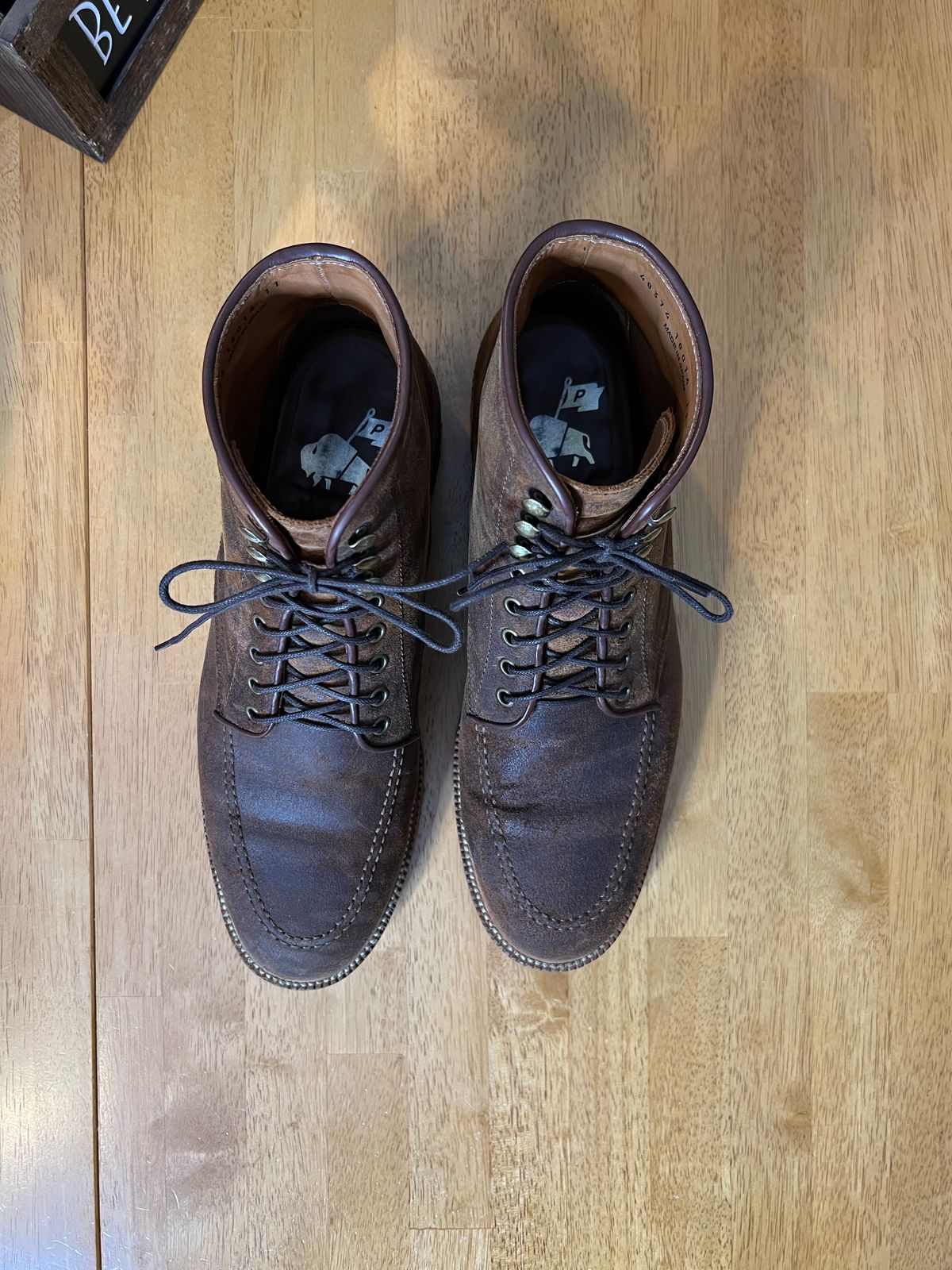 Photo by JNip on November 3, 2022 of the Parkhurst The Niagara in C.F. Stead Light Brown Waxy Commander Suede.