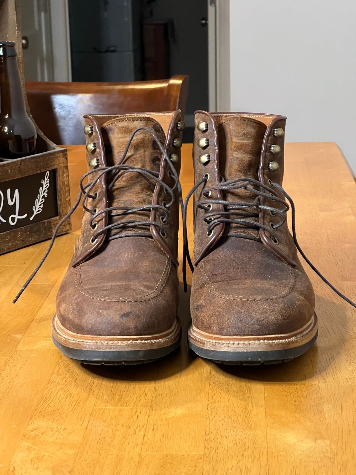 Photo by JNip on December 3, 2022 of the Parkhurst The Niagara in C.F. Stead Light Brown Waxy Commander Suede.