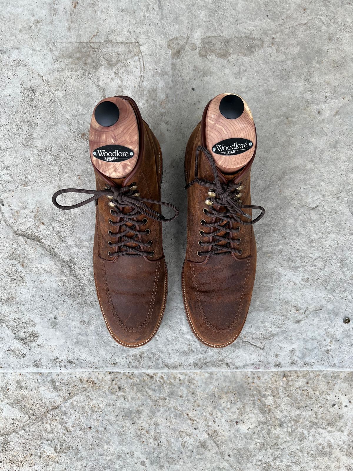 Photo by JNip on January 1, 2023 of the Parkhurst The Niagara in C.F. Stead Light Brown Waxy Commander Suede.