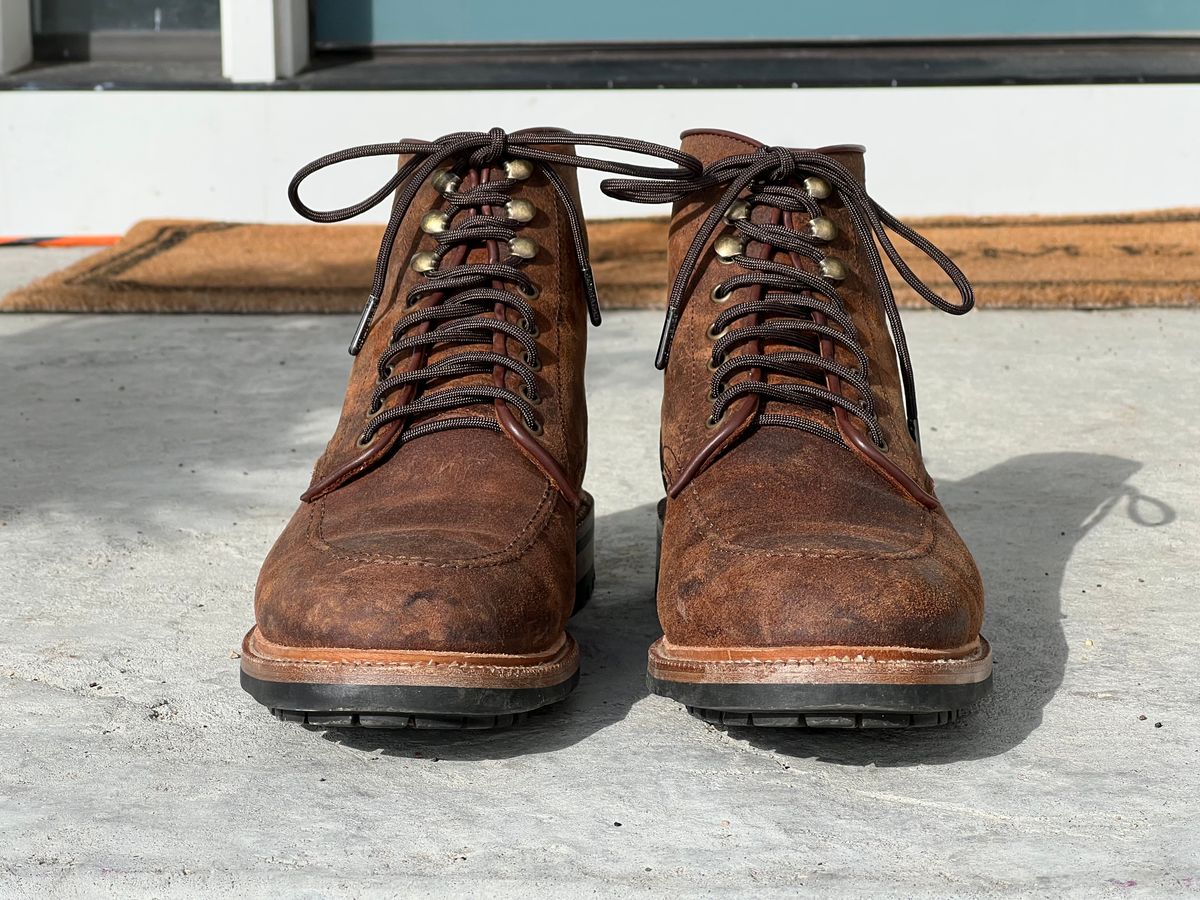 Photo by JNip on February 5, 2023 of the Parkhurst The Niagara in C.F. Stead Light Brown Waxy Commander Suede.