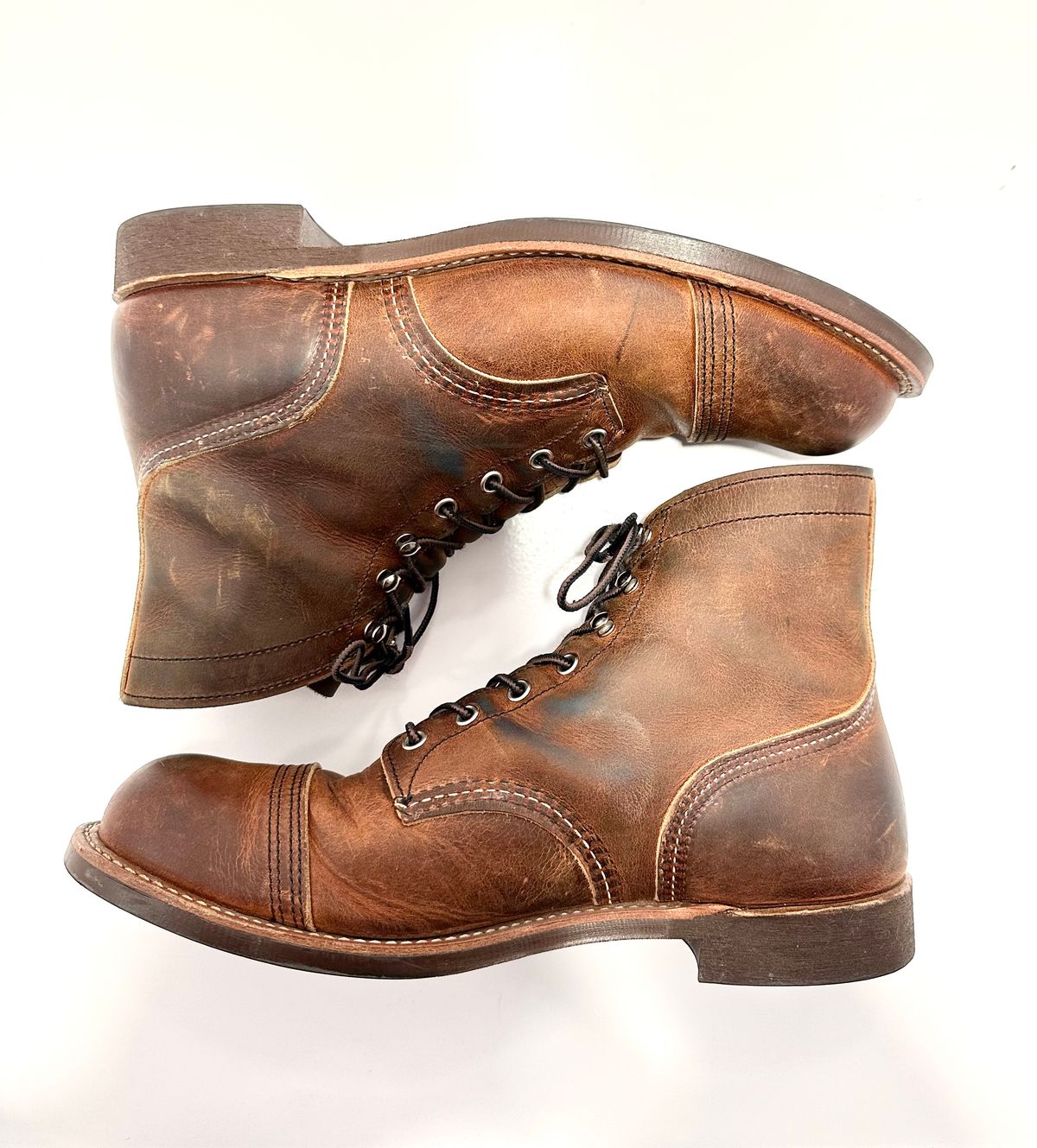Photo by bootscootboogie on December 6, 2022 of the Red Wing Iron Ranger in S.B. Foot Copper Rough and Tough.