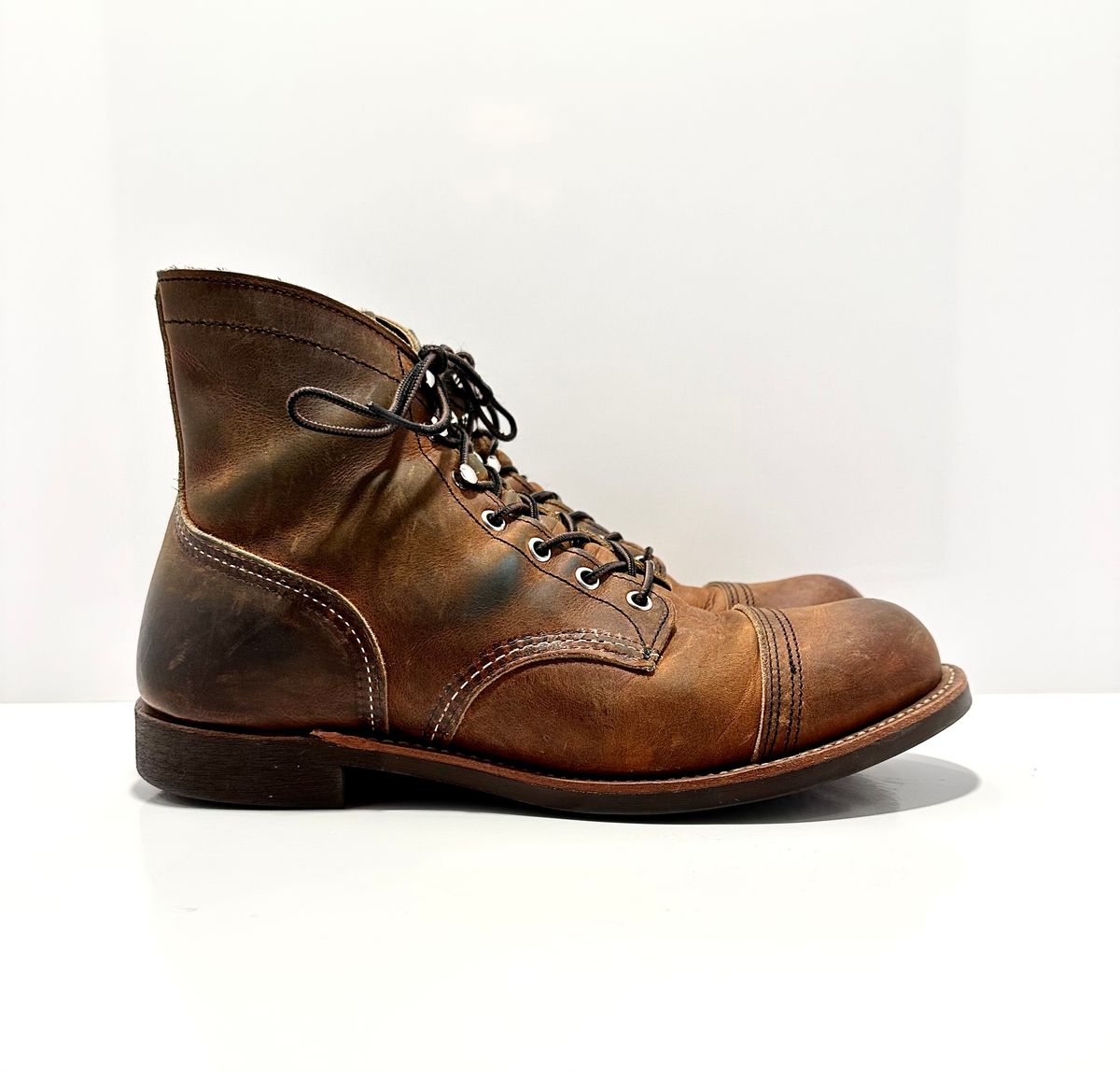 Photo by bootscootboogie on December 6, 2022 of the Red Wing Iron Ranger in S.B. Foot Copper Rough and Tough.