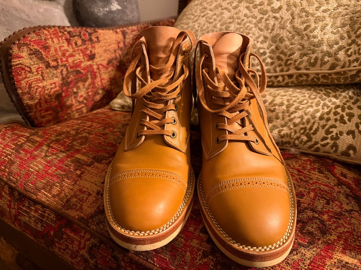 Photo by boots.bikes.rx on November 6, 2025 of the Onderhoud SVC03 Service Boot in Maryam Natural Shell.