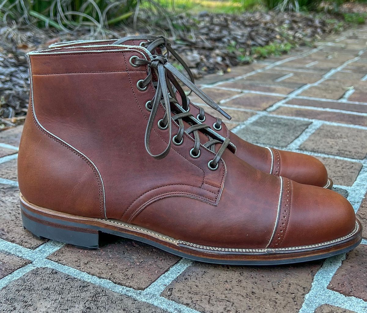 Photo by boots.bikes.rx on October 1, 2022 of the Viberg Service Boot BCT in Horween Saddle Tan Chromepak.