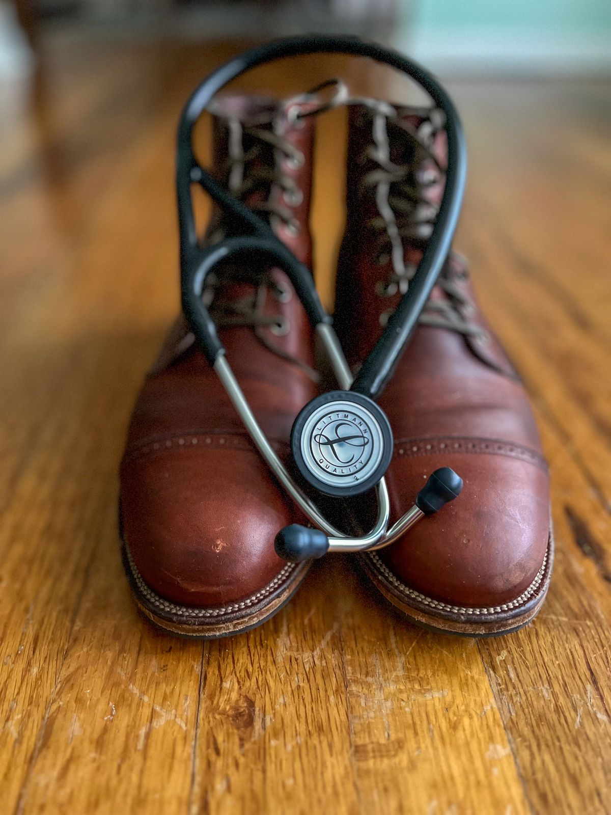 Photo by boots.bikes.rx on December 4, 2022 of the Viberg Service Boot BCT in Horween Saddle Tan Chromepak.
