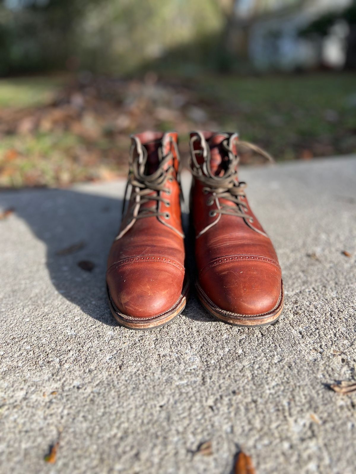 Photo by boots.bikes.rx on January 5, 2023 of the Viberg Service Boot BCT in Horween Saddle Tan Chromepak.