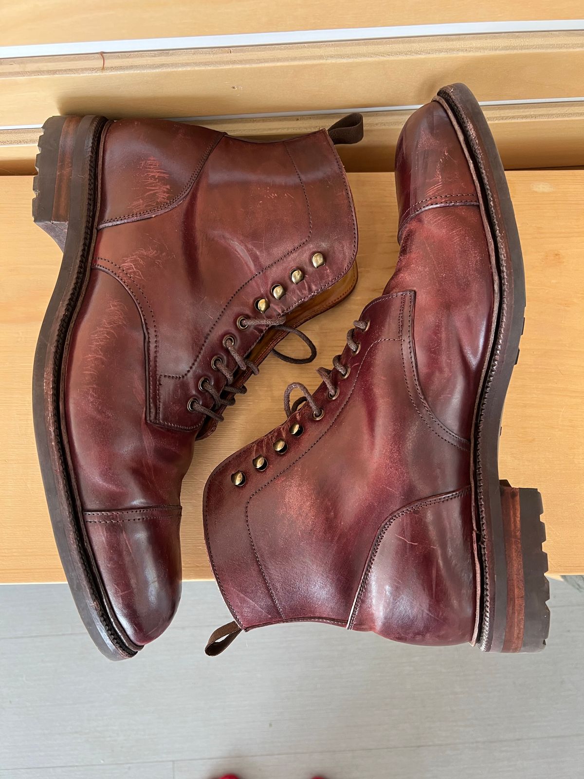 Photo by boot_chiro on November 1, 2022 of the Meermin Jumper Boot in Burgundy Heritage Shell Cordovan.