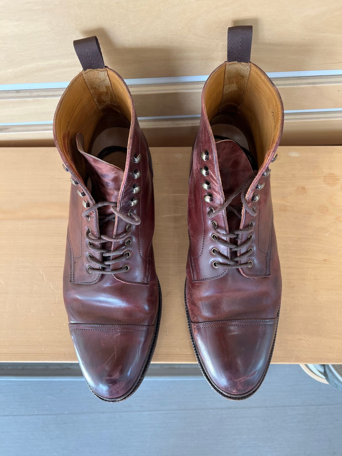 Photo by boot_chiro on November 1, 2022 of the Meermin Jumper Boot in Burgundy Heritage Shell Cordovan.