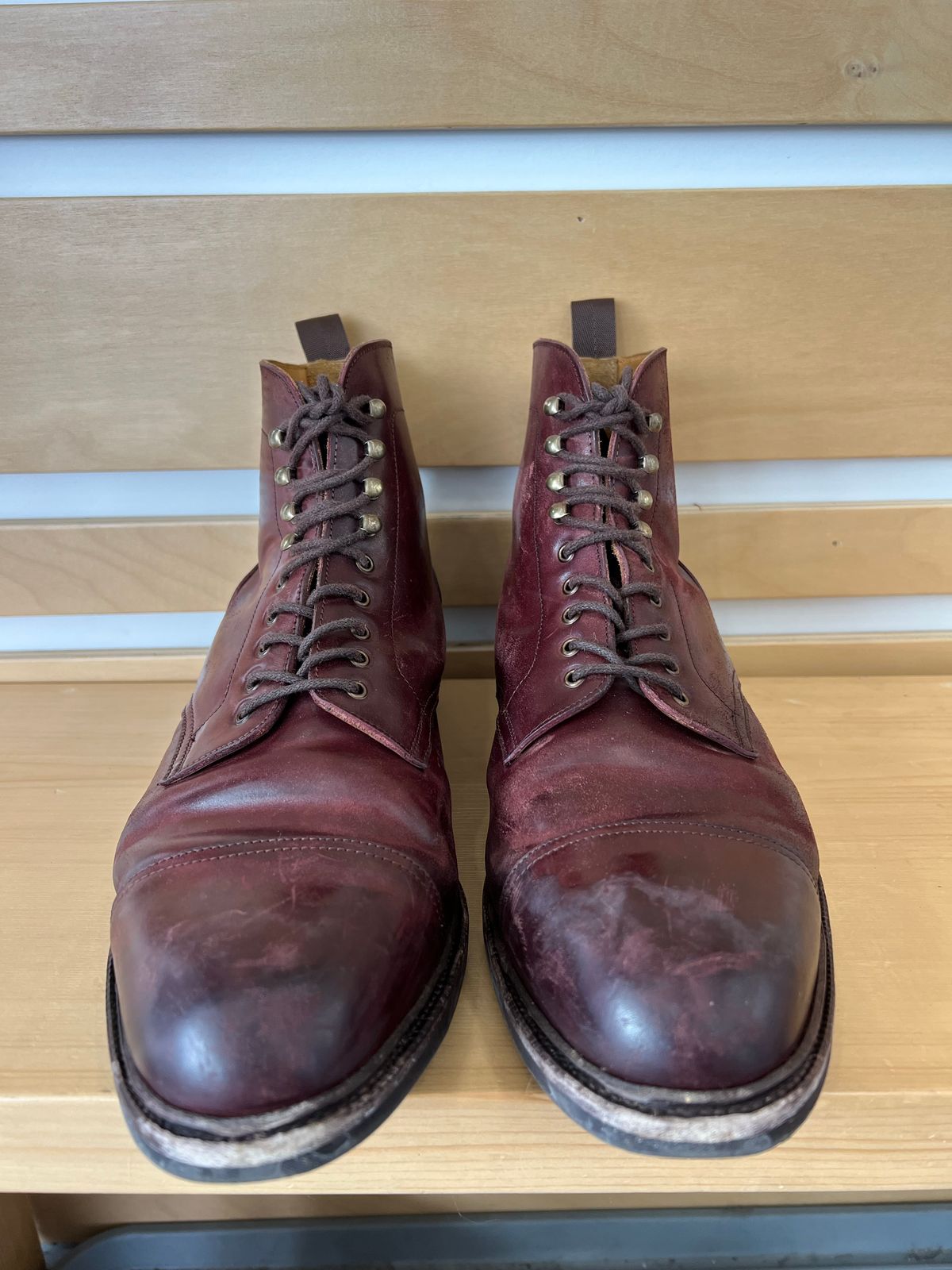 Photo by boot_chiro on December 1, 2022 of the Meermin Jumper Boot in Burgundy Heritage Shell Cordovan.