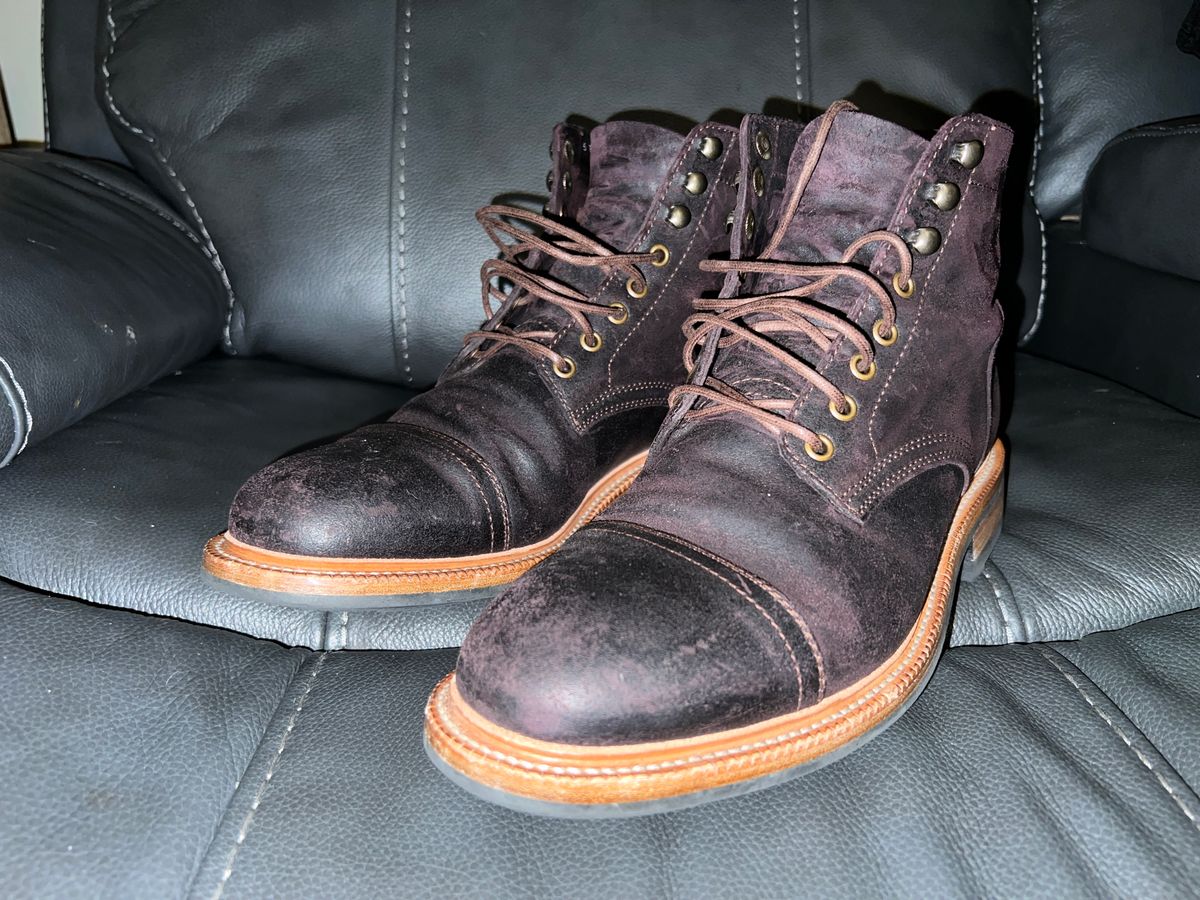 Photo by MichaelCarpenter on November 5, 2024 of the Parkhurst The Richmond in Driftwood Waxy Commander.
