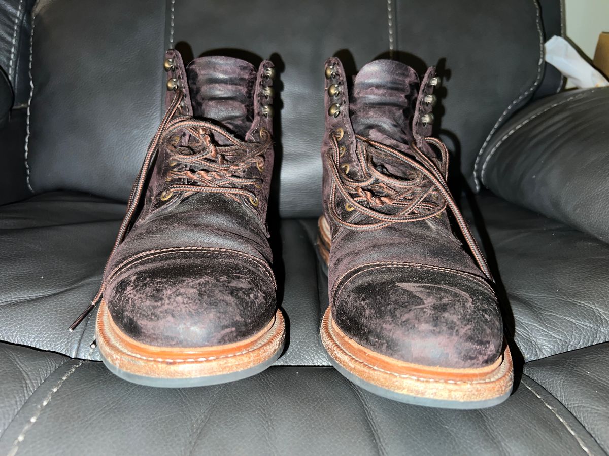 Photo by MichaelCarpenter on April 5, 2025 of the Parkhurst The Richmond in Driftwood Waxy Commander.